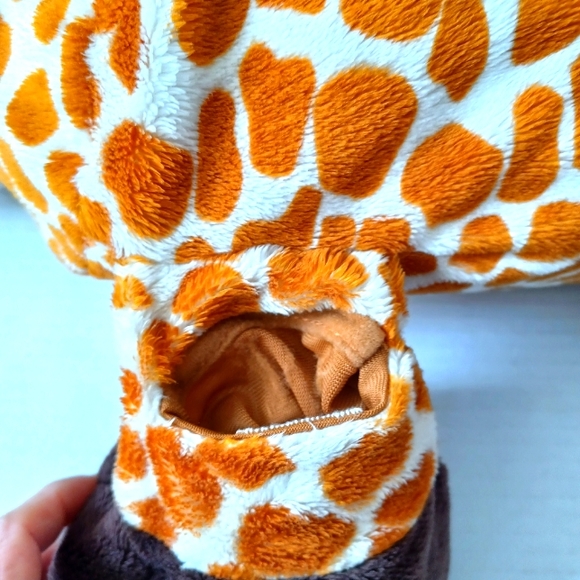Stuffies The Giraffe Stuffed Animal Pillow with Hidden Pockets - Picture 8 of 10